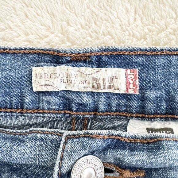 Levi's 512 Slimming Women's Jeans Size 10M Blue Stretch Mid Rise Straight Leg - Picture 6 of 11